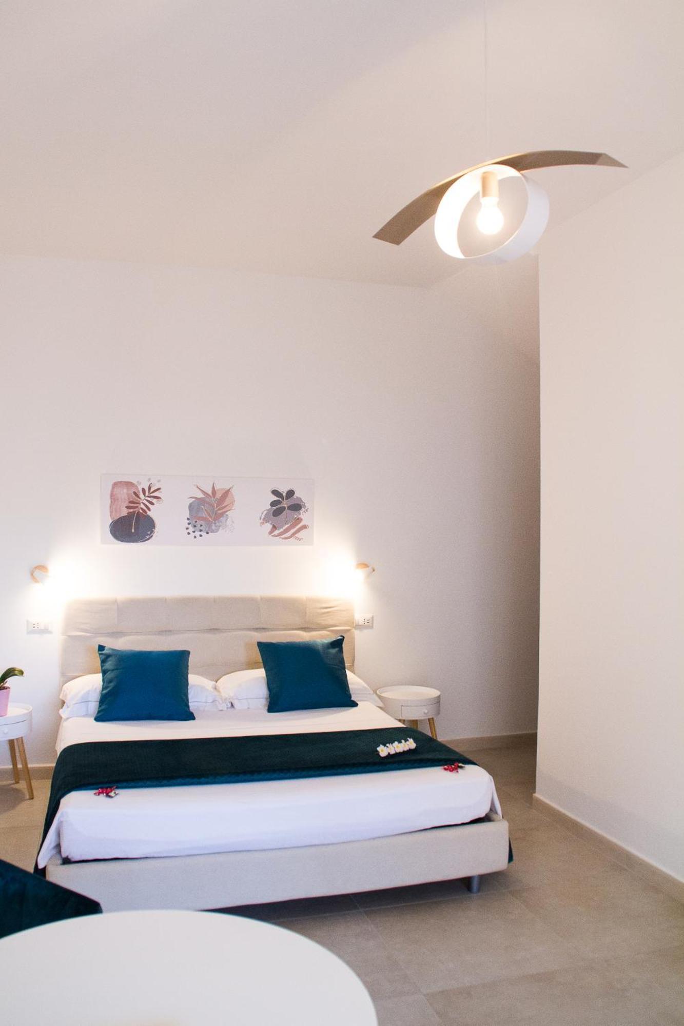 B&B Jolie Suite Villasimius Bagian luar foto